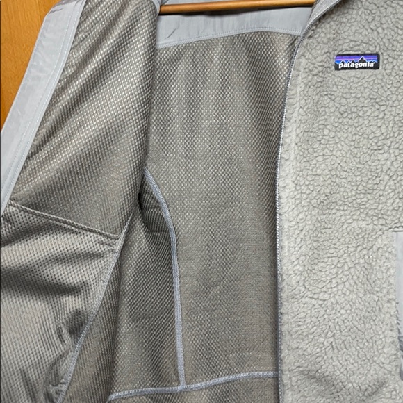 Women’s Patagonia Jacket size small - Picture 4 of 5